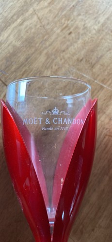 Moët chandon vintage - moët, red