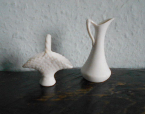 Vintage miniature white - -,