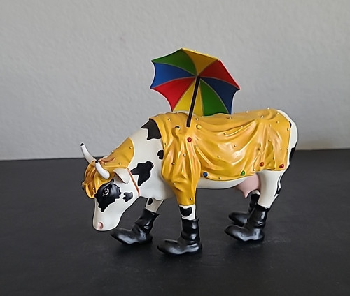 Cow parade figurine mooing - cow,