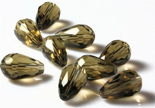 Faceted teardrop crystal - 10,