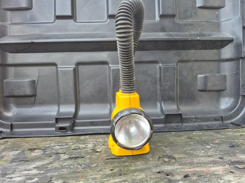 Dewalt 18v flexible - neck, torch