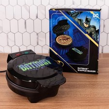 DC Batman Waffle Maker Machine Non Stick Cooking Plates Crepe Egg Waffle Cook
