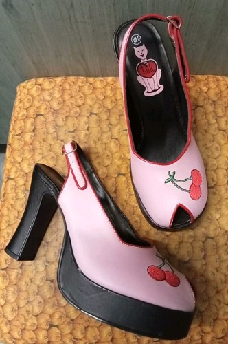 Vintage platform - t.u.k.,