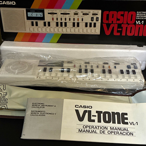 Mint vintage 1980s casio - mint,