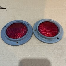 ORIGINAL LAND ROVER SERIES 2A MILITARY LUCAS RED REFLECTORS PAIR NEW OLD STOCK