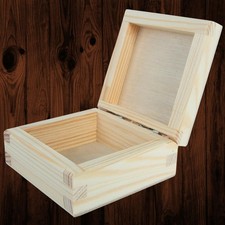 Small Square Wooden Box Pine Jewellery Trinkets Keepsake Craft 8.5 x 8.5 x 4 cm