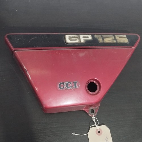 Suzuki gp100 gp125 - suzuki, side