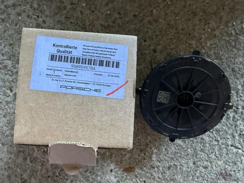 Porsche wing mirror - mirror, motor