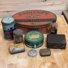 Various vintage collectible