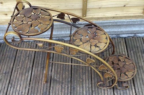 Vintage style tier - vintage, arched