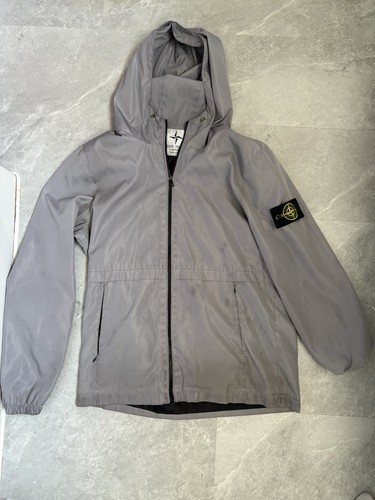 Stone island lookalike - island,