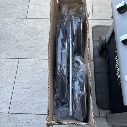 Brand new box - in, howdens