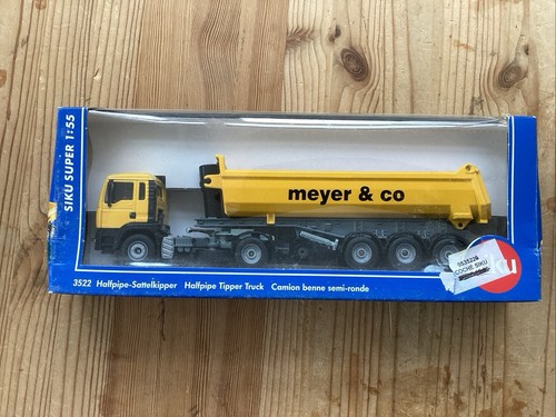 Siku 3522 halfpipe tipper - 1:55,