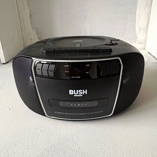 Bush stereo boombox player - bush, cd