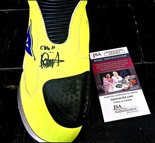 Valentino rossi autographed - valentino,