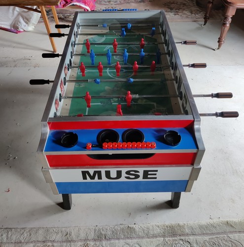 Muse hand signed 70s - hand-signed, vintage