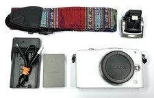 Olympus PEN Mini E-PM1 12MP