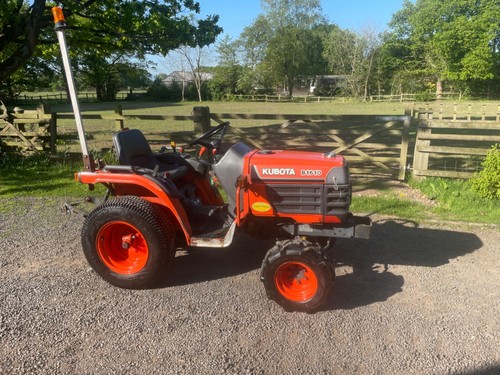 Kubota tractor b1610 - tractor,