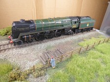 Hornby 00 Gauge BR Britannia