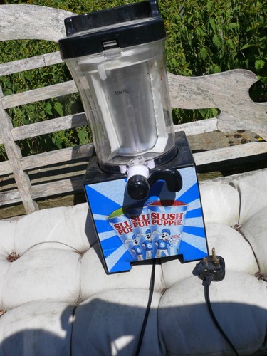 Slush puppie machine frozen - slush,
