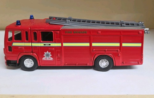 Corgi 65901 volvo fire engine - corgi,