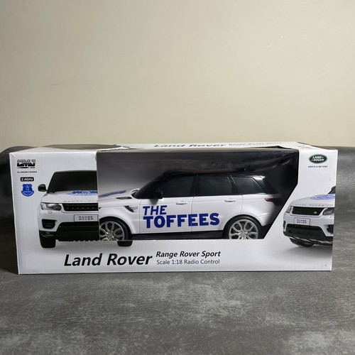 Everton the toffees land rover - everton,