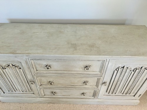 Large grey wooden sideboard - large,