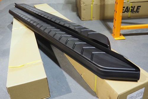 Mitsubishi l200 black - l200, side