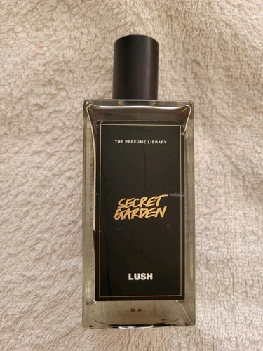 Secret garden 100 lush - garden,