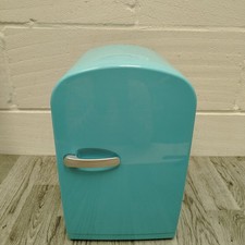 4L Thermoelectric Mini Fridge