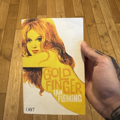 Ian fleming gold finger 2008 - finger,
