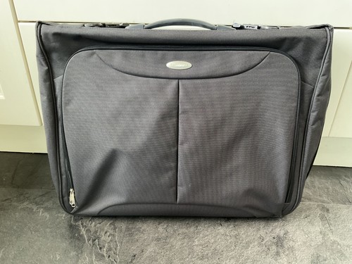 Samsonite black garment - samsonite,