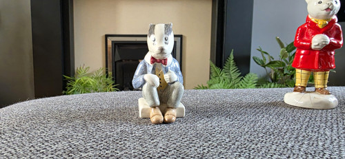 Beswick bill badger figurine - beswick,