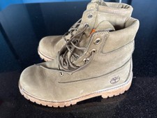 Ladies Timberland Boots Size 5 - Khaki green