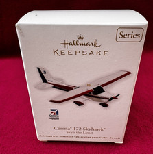 Hallmark Ornament 2012 CESSNA 172 SKYHAWK 16th in the Sky's the Limit Series