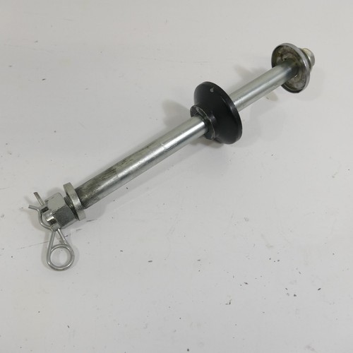 Kawasaki 1000 rear axle - kawasaki, st