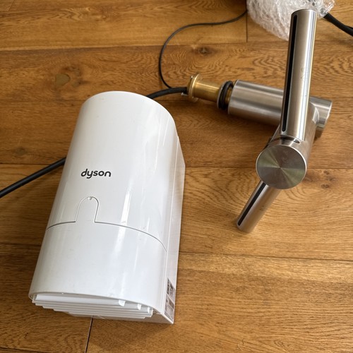 Dyson airblade hand - 3x, dryer