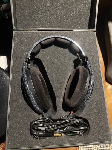 Sennheiser 600 headphones - sennheiser,