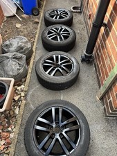 VW Golf 16’’ Genuine Alloy