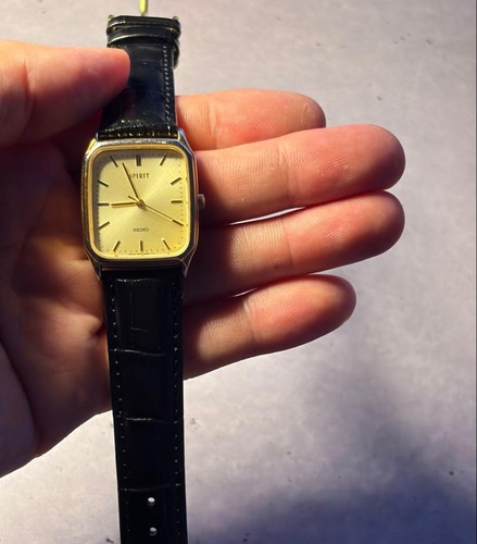 Vintage seiko tank spirit - seiko,