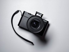 Sony RX100 IV 4 Cyber-Shot