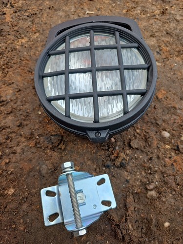 Wipac 12v halogen work - 12v,