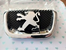 NEW PEUGEOT 407 SW SE 2004-2010 FRONT CHROME PLASTIC BADGE EMBLEM 9648195677 NEW