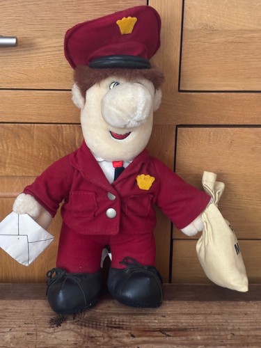 Play makers postman pat - postman, mail