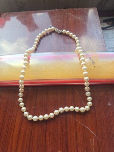 Perlas pompadour necklace - pompadour,