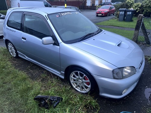 Starlet glanza breaking - glanza,