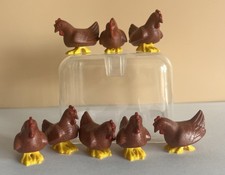Playmobil 8 Brown Chickens