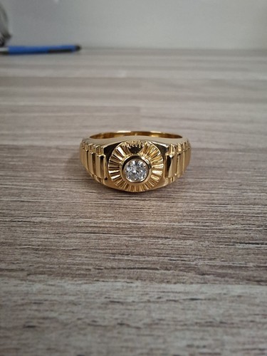 18ct yellow gold - yellow,
