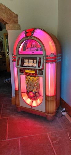 Full size jukebox sound - jukebox,
