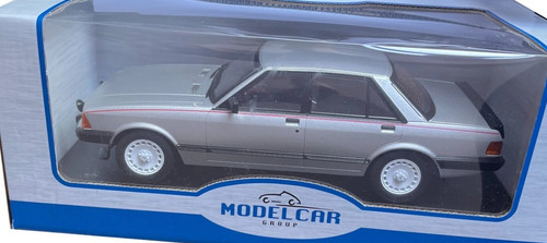 Model road car mcg - car, 18311